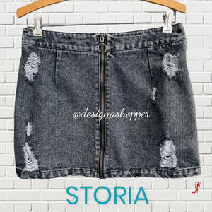 Storia Black Distressed Denim Skirt with Zipper front Size Medium